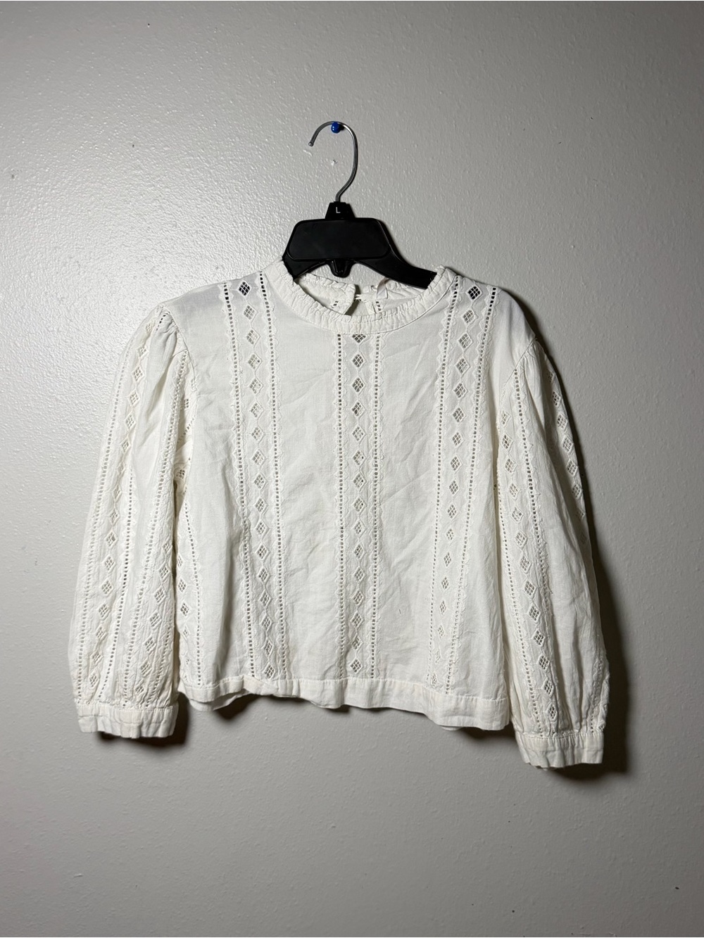Zara Women's White Eyelet Lace Long-Sleeve Top Romantic Embroidered size M